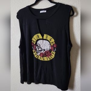 "Young wild & free" teenbell distressed top